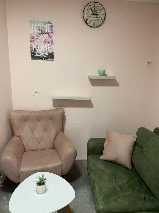 Apartment Cactus 021 Novi Sad Exterior photo