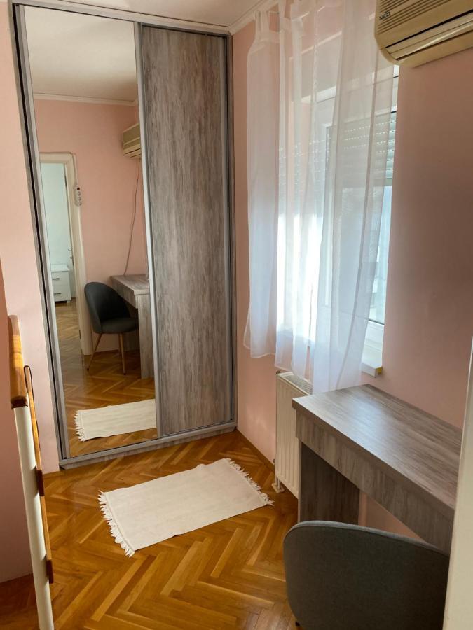 Apartment Cactus 021 Novi Sad Exterior photo