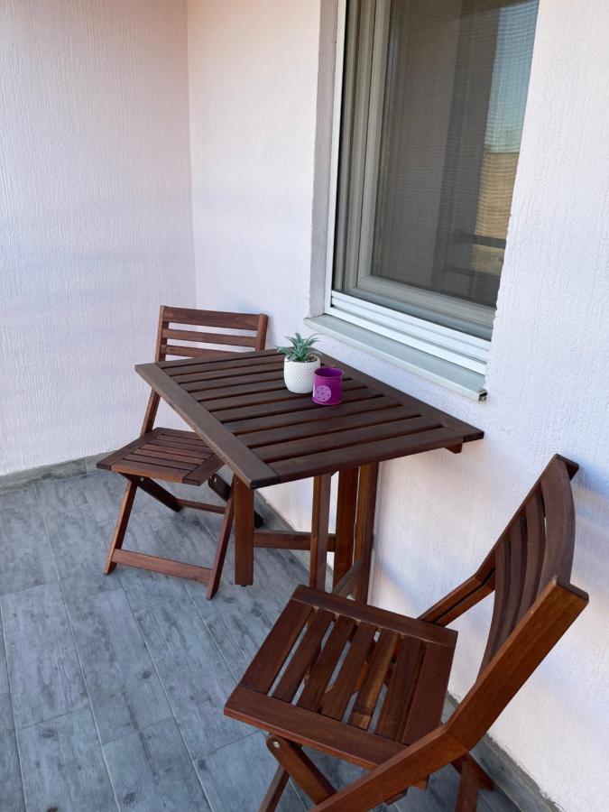 Apartment Cactus 021 Novi Sad Exterior photo