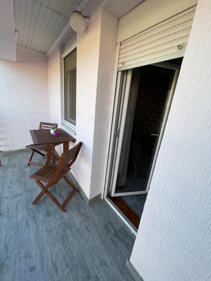Apartment Cactus 021 Novi Sad Exterior photo
